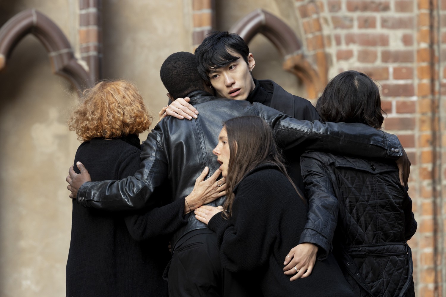 Isaac Chong Wai, Die Mütter, 2022, Foto © Victoria Tomaschko, ifa-Institut für Auslandsbeziehungen. Courtesy of the artist, Blindspot Gallery and Zilberman, Istanbul | Berlin