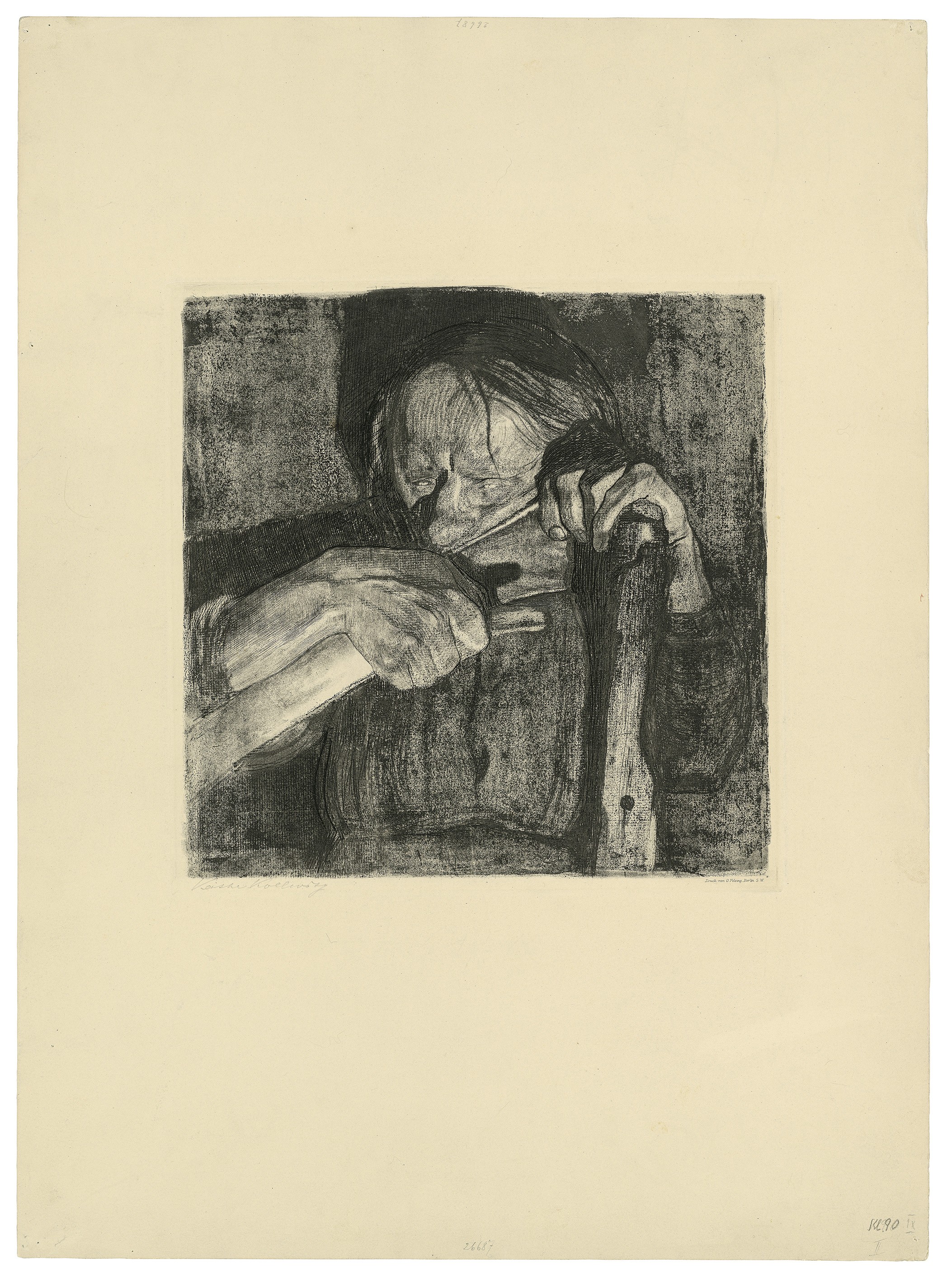 Käthe Kollwitz, Beim Dengeln, Blatt 3 aus dem Zyklus »Bauernkrieg«, 1908, Strichätzung, Kaltnadel, Schmirgel, Aquatinta und Vernis mou mit Durchdruck von Büttenpapier und Zieglerschem Umdruckpapier, 297 x 297 mm, Kn 88 X b, Kollwitz Museum Köln, Inv. Nr. 70300/23007.